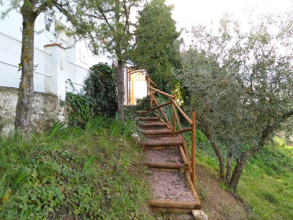 Casa La Liebrecilla Guest House Ríogordo Екстериор снимка